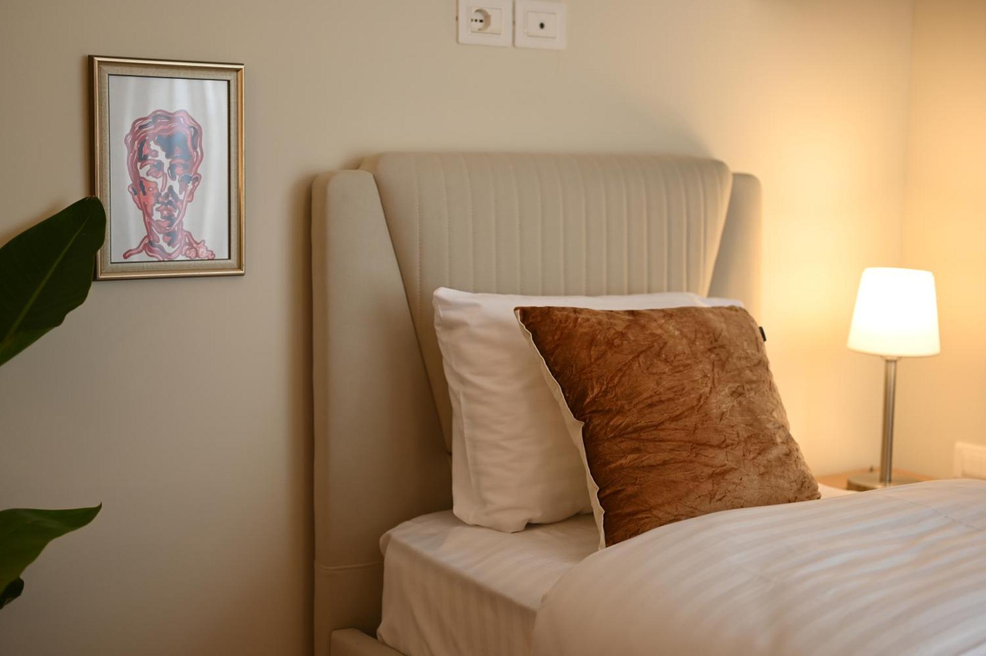 Niche Boutique Hotel 地拉那 外观 照片